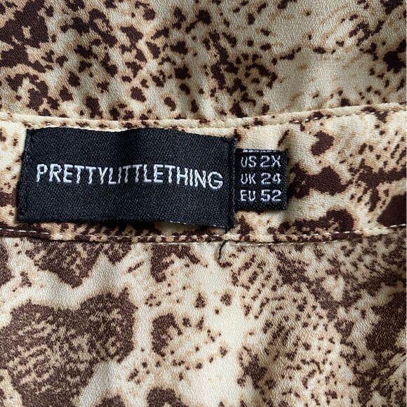 Prettylittlething Snake Print Button Down Top Womens Size 2X Flowy - Picture 6 of 7